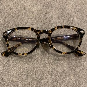 Gucci eye glasses
